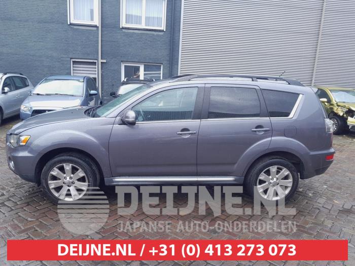 Mitsubishi Outlander Zusätzliches Fenster 4-türig links hinten O737873