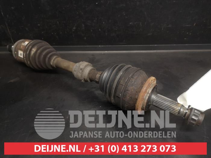 Toyota Rav-4 Antriebswelle links vorne O737891