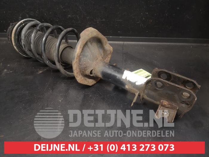 Suzuki SX-4 Stoßdämpferstrebe links vorne O737909