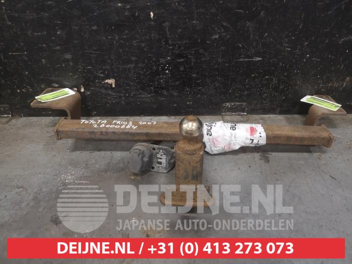 Toyota Prius Anhängerkupplung O737971