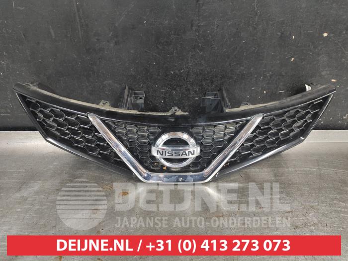 Nissan Pulsar Grille O737990