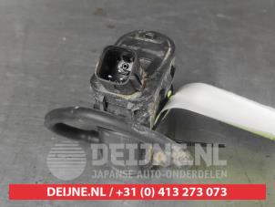 Hyundai Kona Scheibensprüherpumpe vorne O738023 foto 2