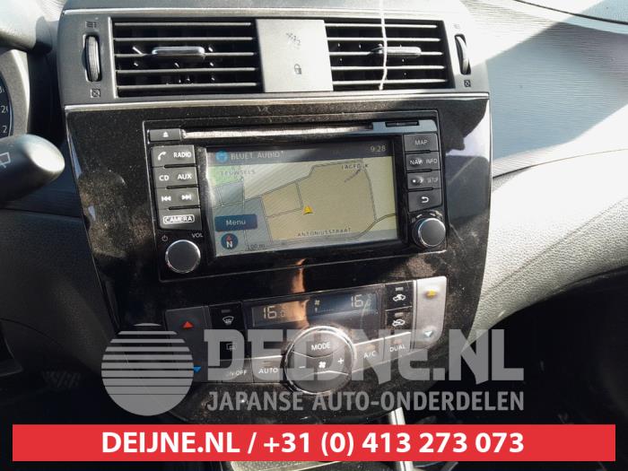 Nissan Pulsar Heater control panel O738017