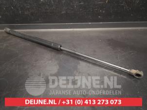 Hyundai I10 Gasdemper rechts-achter O738026 foto 2