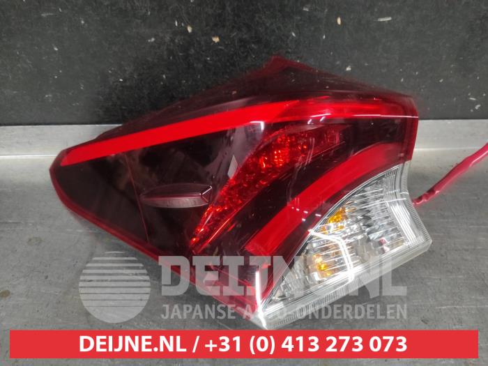 Toyota Auris Achterlicht links O738109