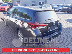 Toyota Auris Rücklicht links O738109 foto 3