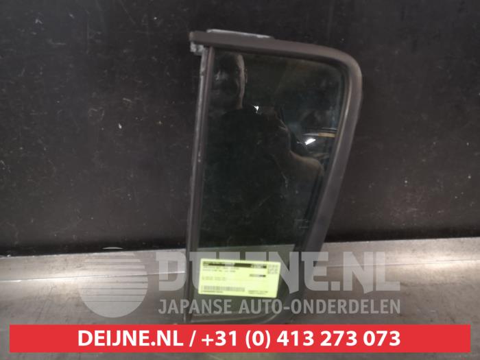 Suzuki Swift Dreieckfenster links hinten O738203