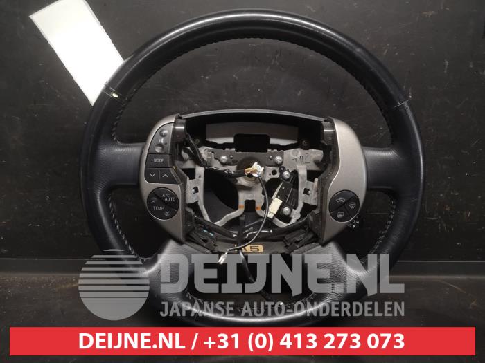 Toyota Prius Steering wheel O738330
