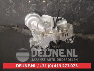 Honda Civic Oliepomp O738359 foto 2