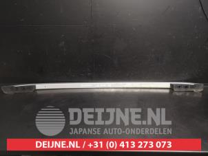 Suzuki Ignis Dachreling rechts O738415 foto 3