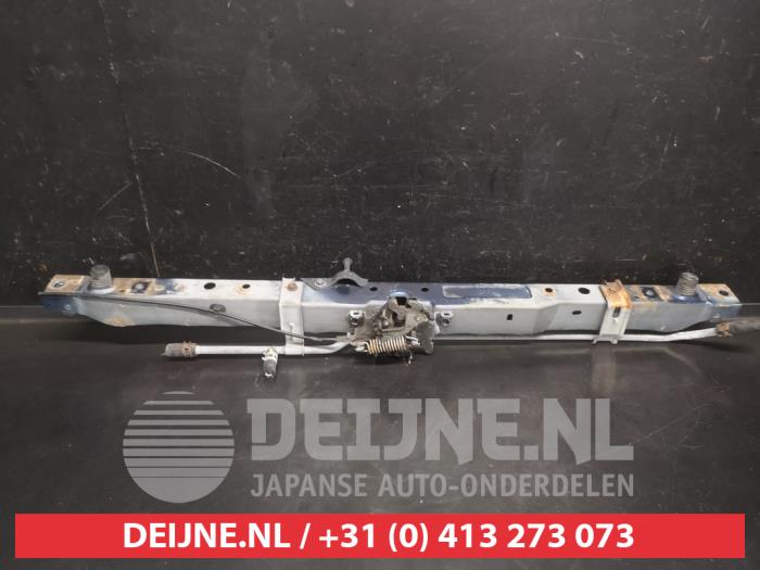 Toyota Rav-4 Schlossträger vorne O738490