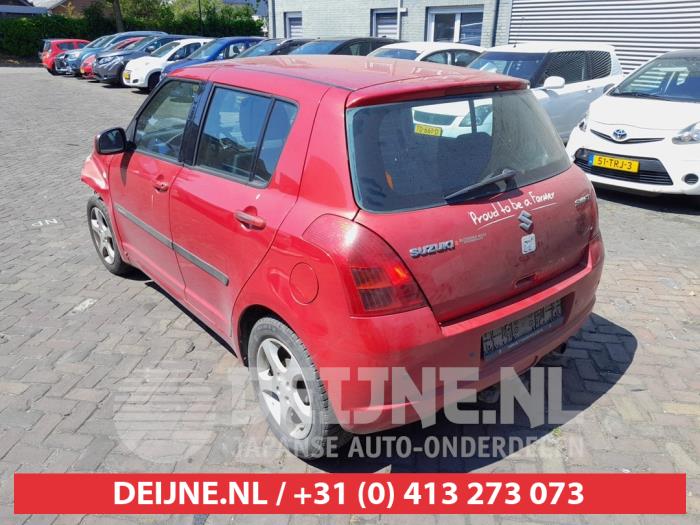 Suzuki Swift Achterbumper O738508