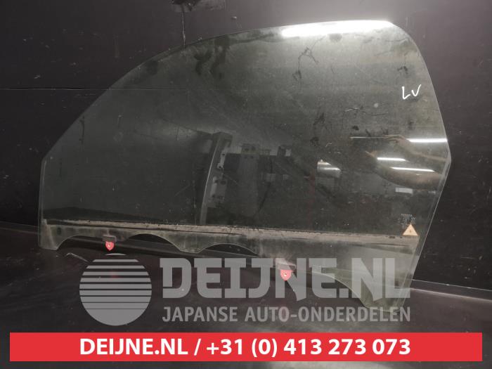 Toyota Rav-4 Door window 2-door, left O738540