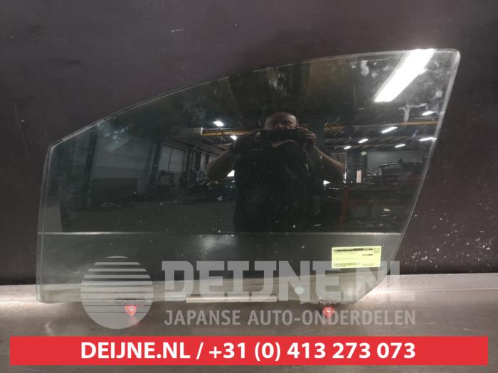 Toyota Yaris Portierruit 4Deurs links-voor O738552