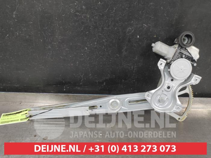 Toyota Yaris Ruitmechaniek 4Deurs links-voor O738554