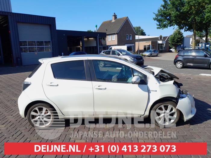 Toyota Yaris Portier 4Deurs rechts-voor O738570