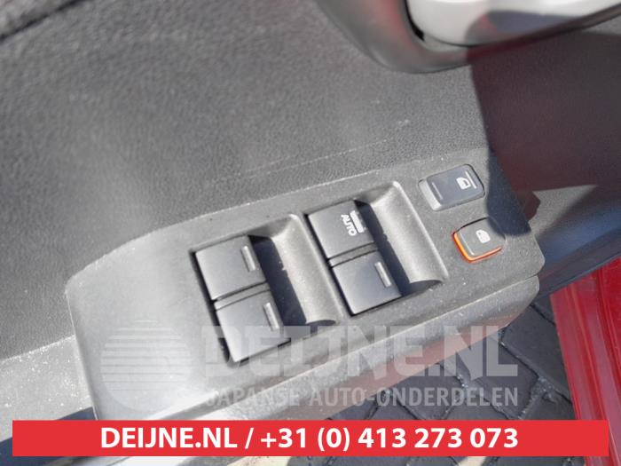Honda Jazz Multi-functional window switch O738609