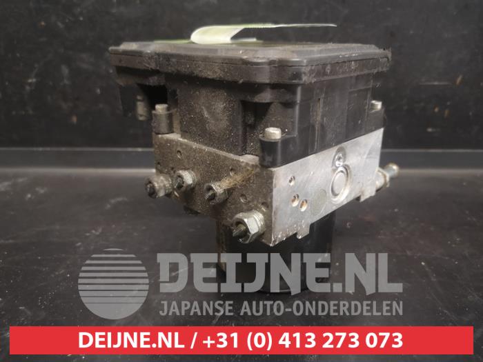 Gebruikte ABS Pomp Mitsubishi Outlander (CW) 2.0 16V 4x2 Prijs op aanvraag aangeboden door V.Deijne Jap.Auto-onderdelen BV