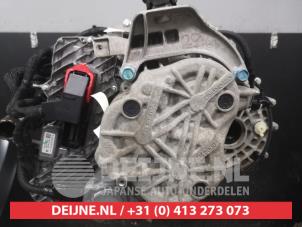 Nissan Qashqai Getriebe O738655 foto 3
