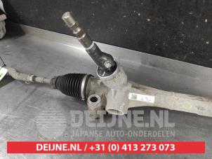 Toyota Auris Steering box O738665 photo 2
