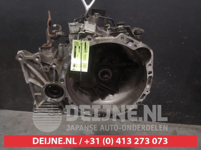 Mitsubishi Outlander Versnellingsbak O738694