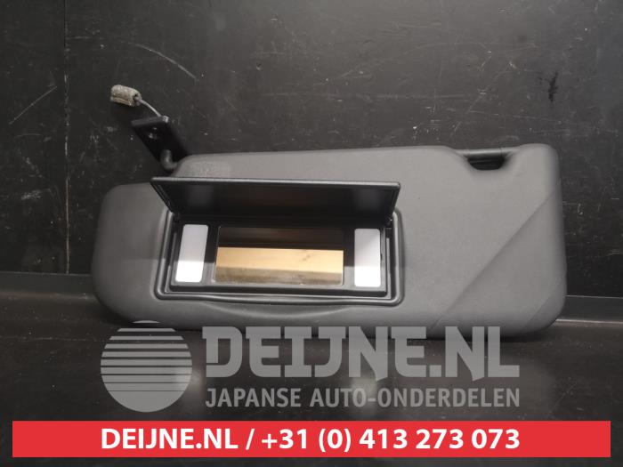 Nissan Qashqai Sonnenblende O738706
