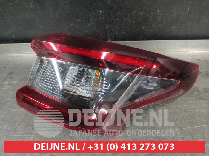 Nissan Qashqai Achterlicht rechts O738761
