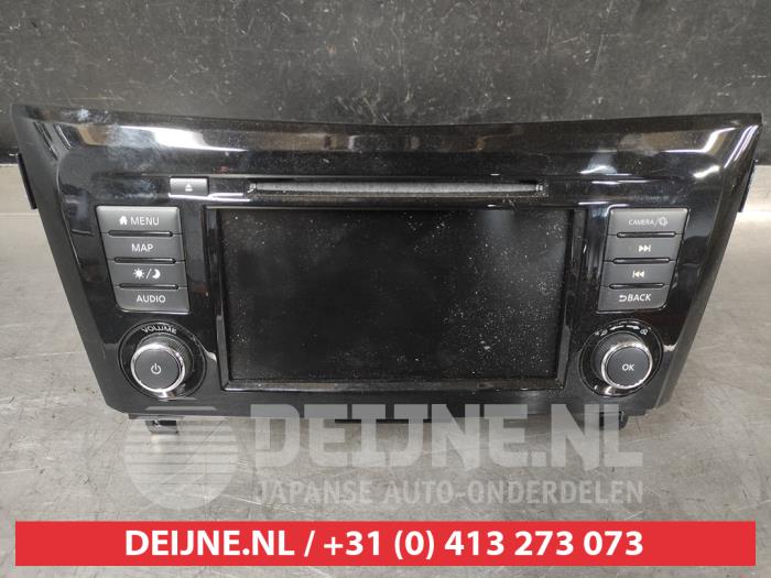 Nissan Qashqai Radio O738773