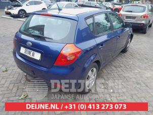 Kia Ceed Stoßstange hinten O738860 foto 3