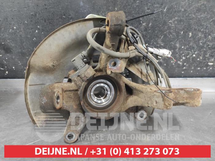 Toyota Rav-4 Fusee links-voor O738968