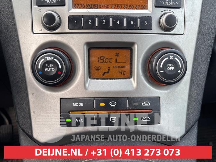 Kia Carens Heizung Bedienpaneel O739002