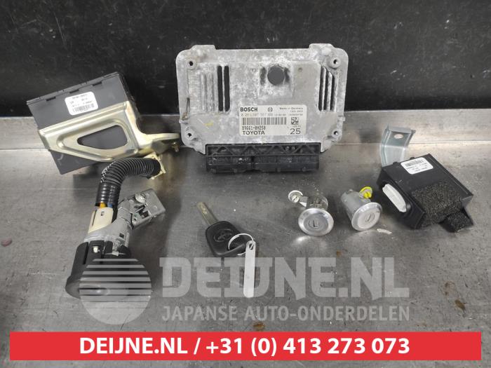 Toyota Aygo Zündschloss+Schlüssel O739090