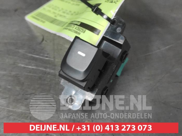 Hyundai I10 Elektrisch Raam Schakelaar O739103