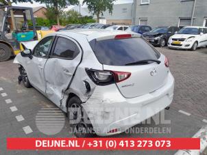 Mazda 2 Heckklappe O739114 foto 3