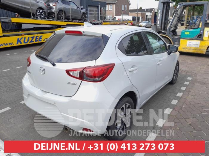 Mazda 2 Achterklep reflector rechts O739117