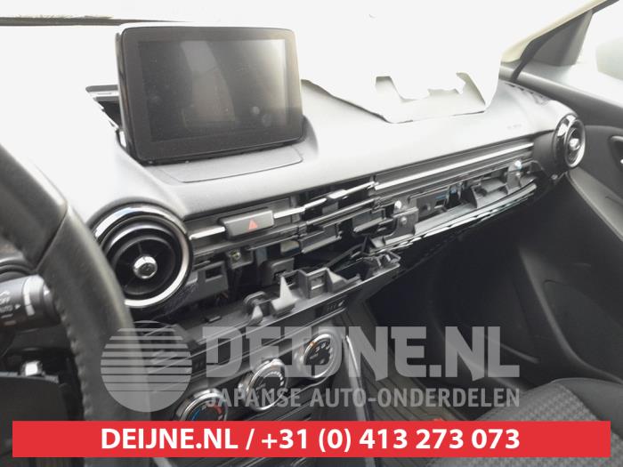 Mazda 2 Radio O739127