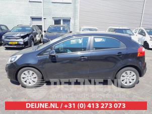 Kia Rio Kotflügel links vorne O739153 foto 2