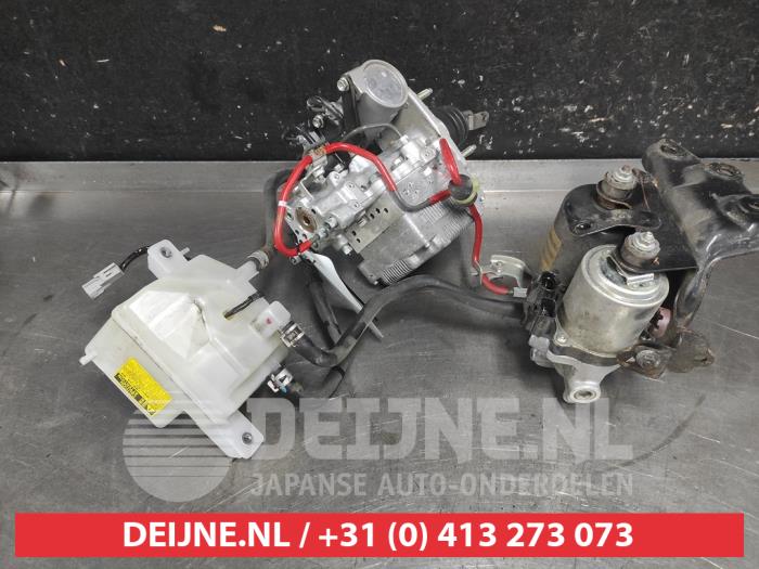 Toyota Prius Bremskraftverstärker O739186