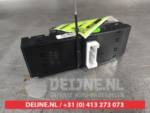 Hyundai I20 Kombischalter Fenster O739206 foto 2