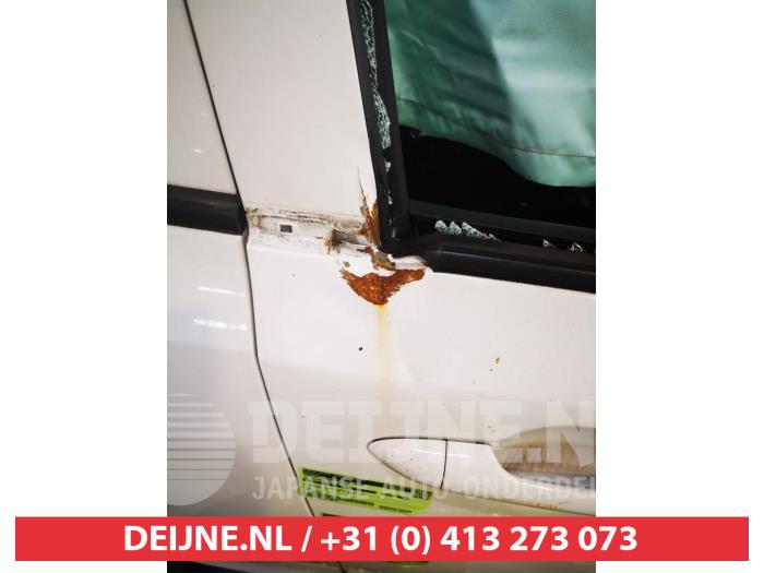 Kia Picanto Portier 4Deurs rechts-voor O739313