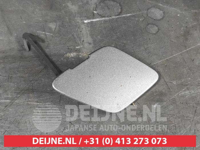 Suzuki Swift Abdeckkappe Abschleppöse vorne O739371