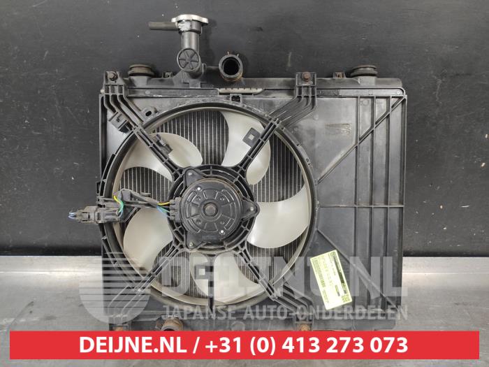 Suzuki Swift Radiateur O739374