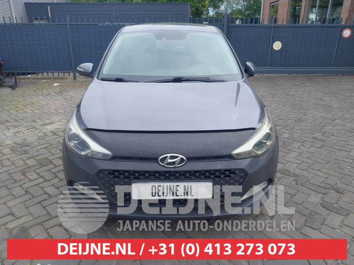 Hyundai I20 Bonnet O739400