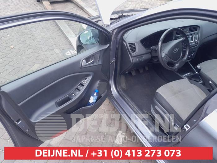 Hyundai I20 Multi-functional window switch O739405