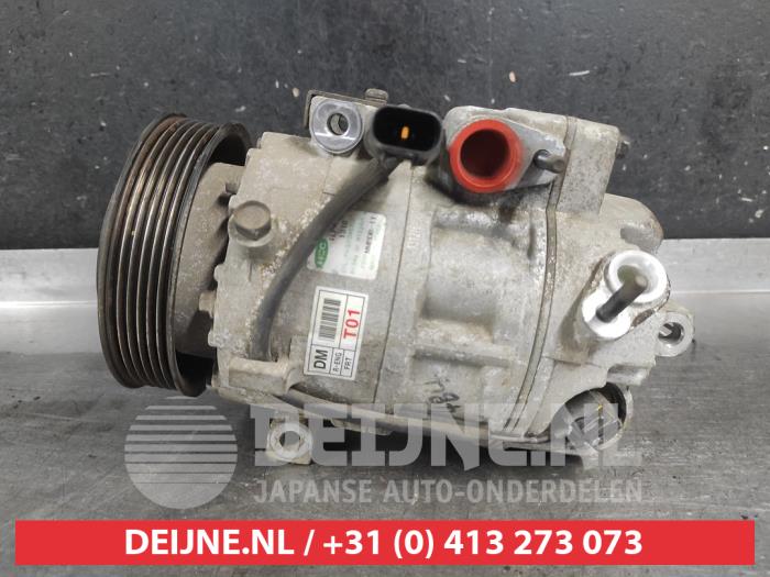 Hyundai Santafe Air conditioning pump O739506