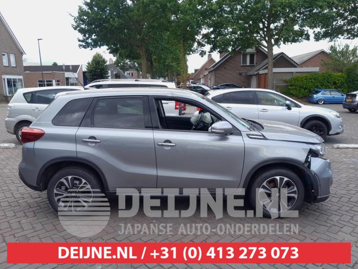 Suzuki Vitara Portier 4Deurs rechts-achter O739609