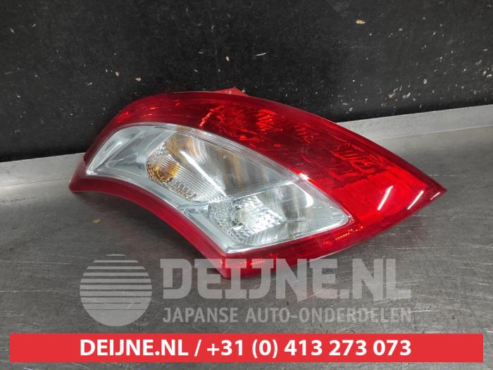 Suzuki Swift Achterlicht links O739681
