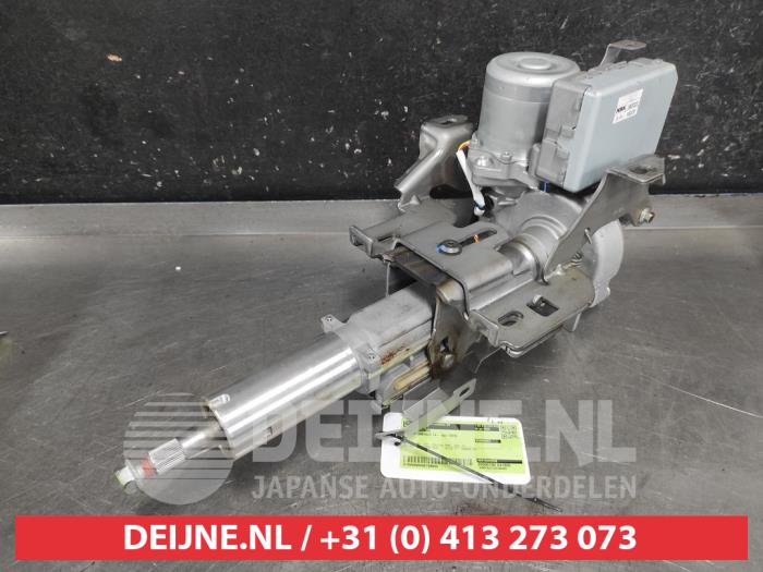 Nissan Qashqai Steering column O739634