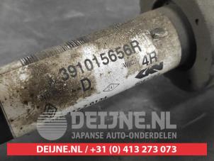 Nissan Qashqai Front drive shaft, left O739642 photo 2