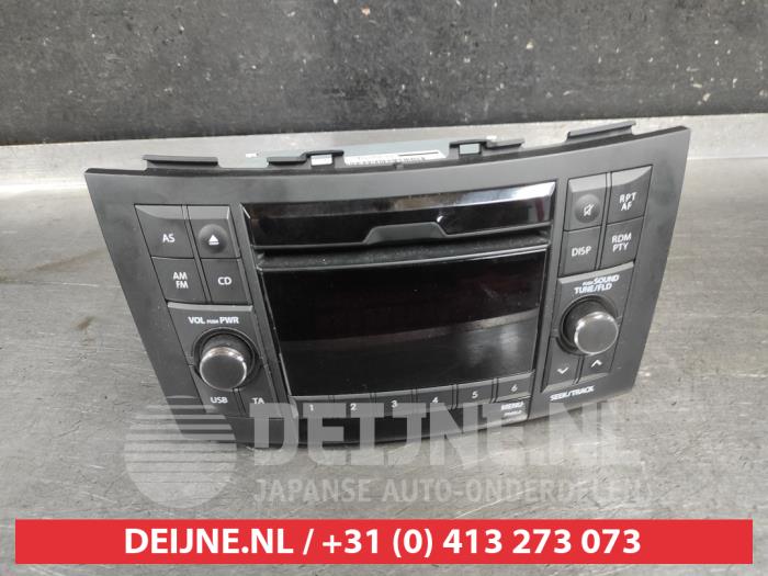 Suzuki Swift Radio O739697